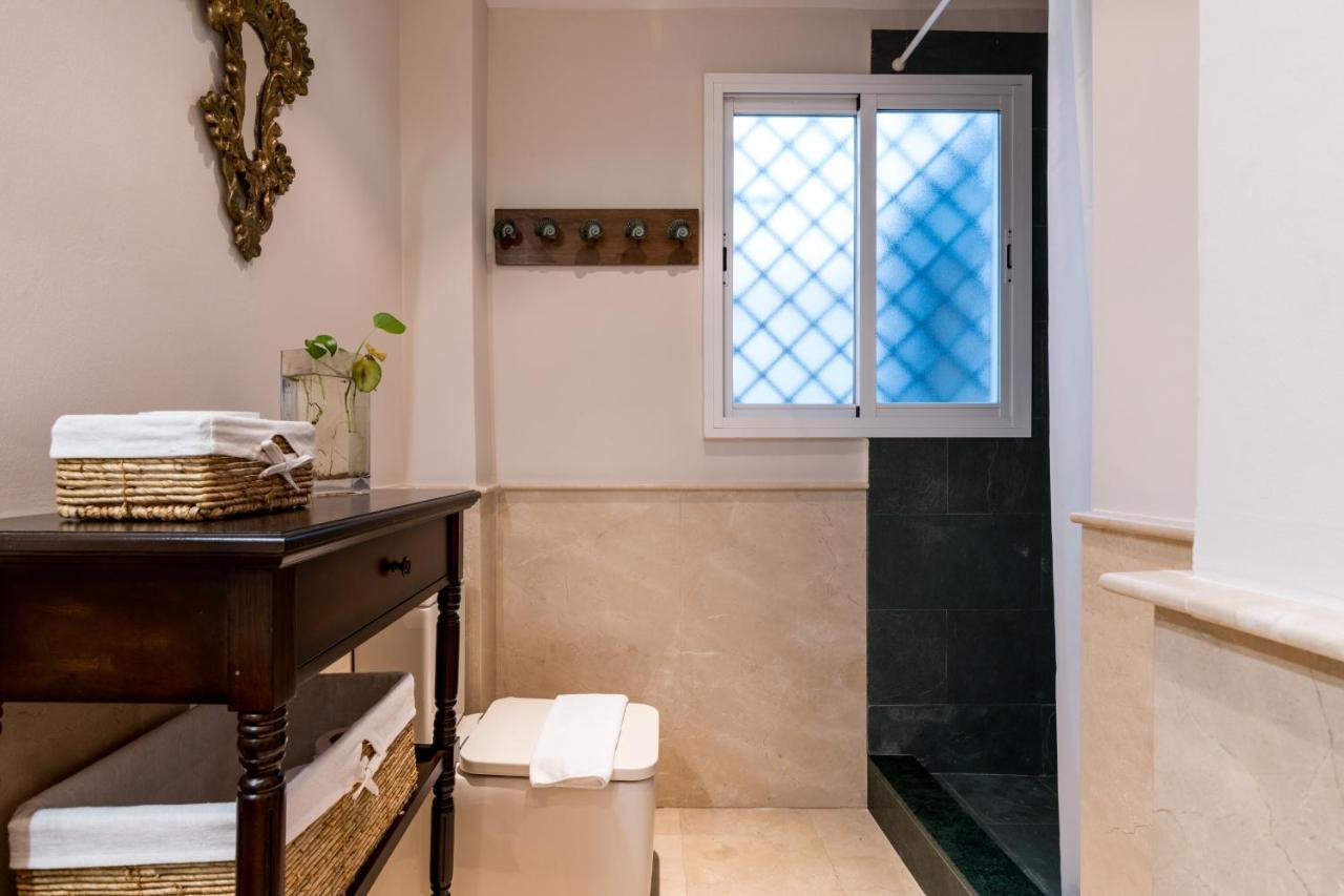 Quevedo Suite Siviglia Esterno foto